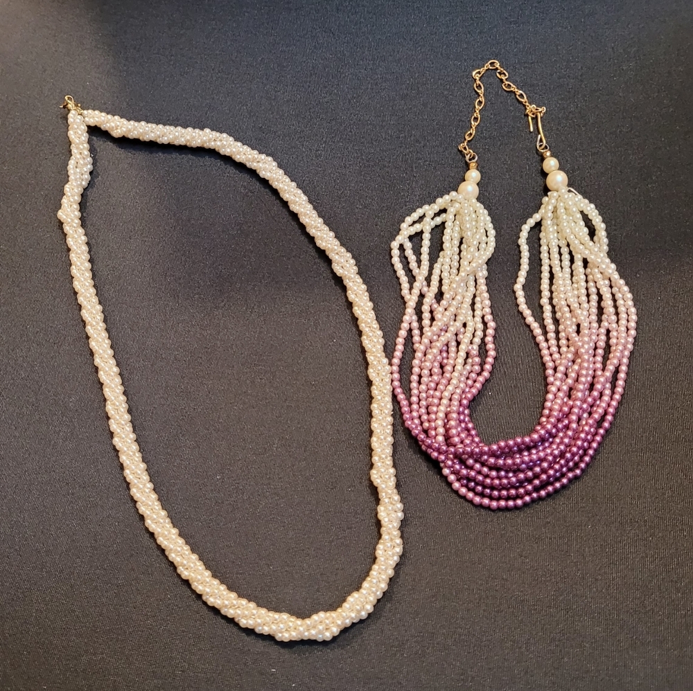 Pearl necklace and choker